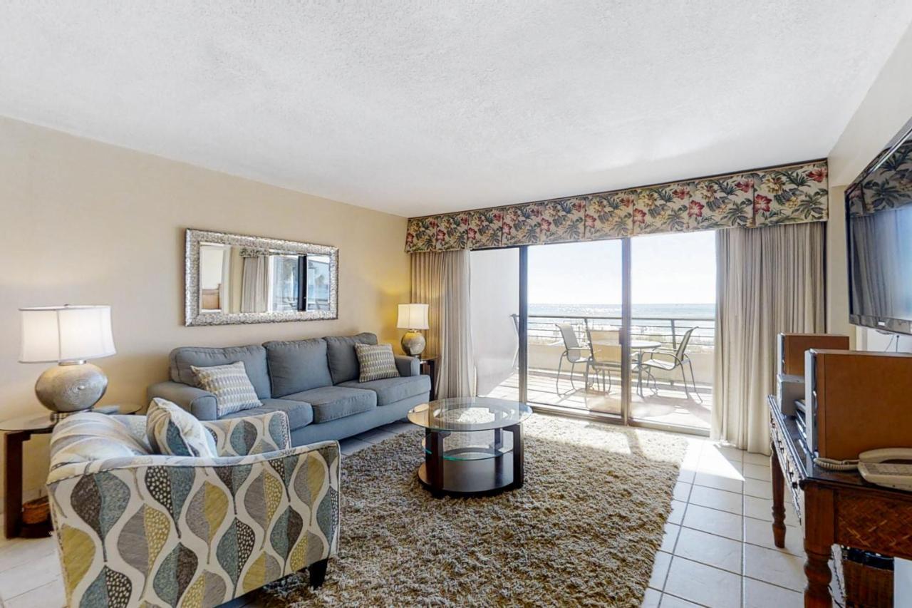 Emerald Towers Destin Room photo