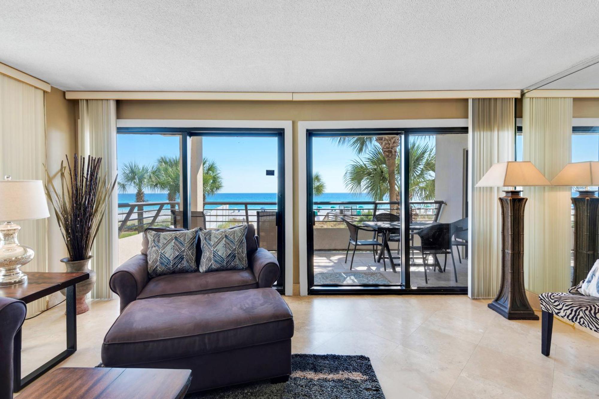 Emerald Towers Destin Room photo